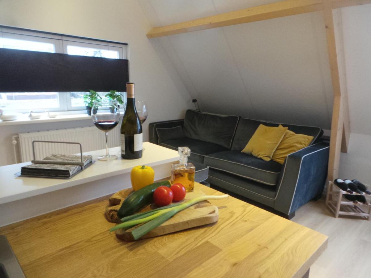 Top Appartement Short Stay In Mooie Omgeving Kortenhoef. ภายนอก รูปภาพ