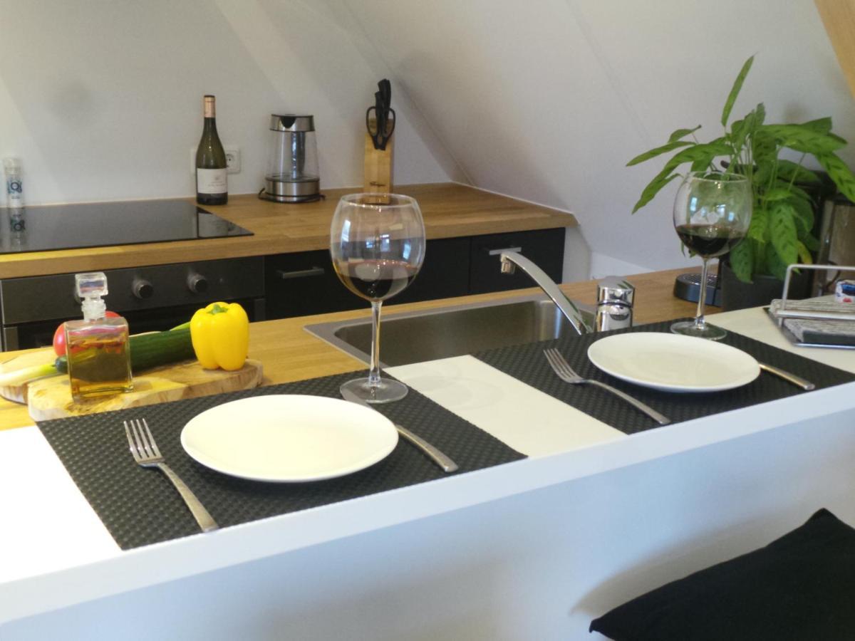 Top Appartement Short Stay In Mooie Omgeving Kortenhoef. ภายนอก รูปภาพ